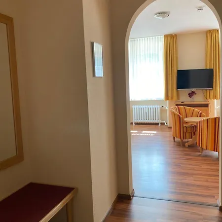 Klosterhof 3*
