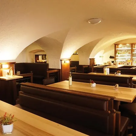 Klosterhof 3*